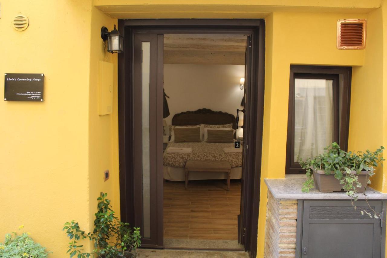 Livia'S Charming Room Trevignano Romano Exterior photo