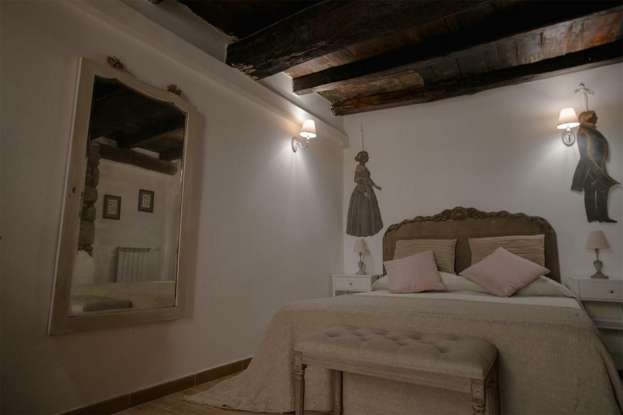Livia'S Charming Room Trevignano Romano Exterior photo